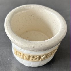 �nskebr�nd Hvid med creme i