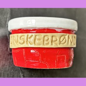 �nskebr�nd - R�d med hvid i.