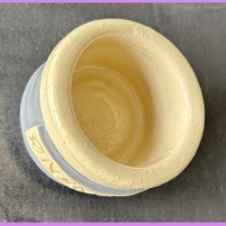 �nskebr�nd - Gr� med creme inde i.