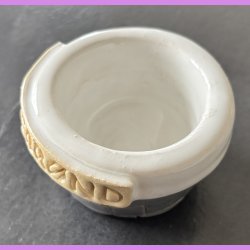 �nskebr�nd - Gr� med hvid inde i.