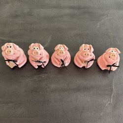 Grise med mandler og rstal