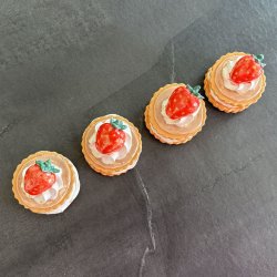 Medalje med jordbr - lysebrun glasur