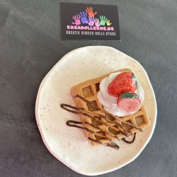 Vaffel med softice og jordbr