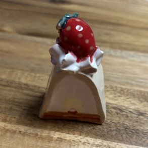 G�sebryster med jordb�r