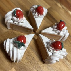 Lagkage stykke med jordbr Choko/Choko