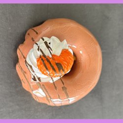 Donut medbrun glasur og clementin - Stor