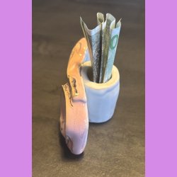 Gamer - Pengegave - Lyserd/Sort/Hvid 