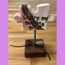 Puslebrik lyserd Med "Blessed" skilt