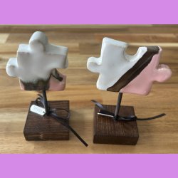 Puslebrik lyserd Med "Dream" skilt