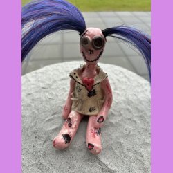 Voodoo dukken Miss Purple