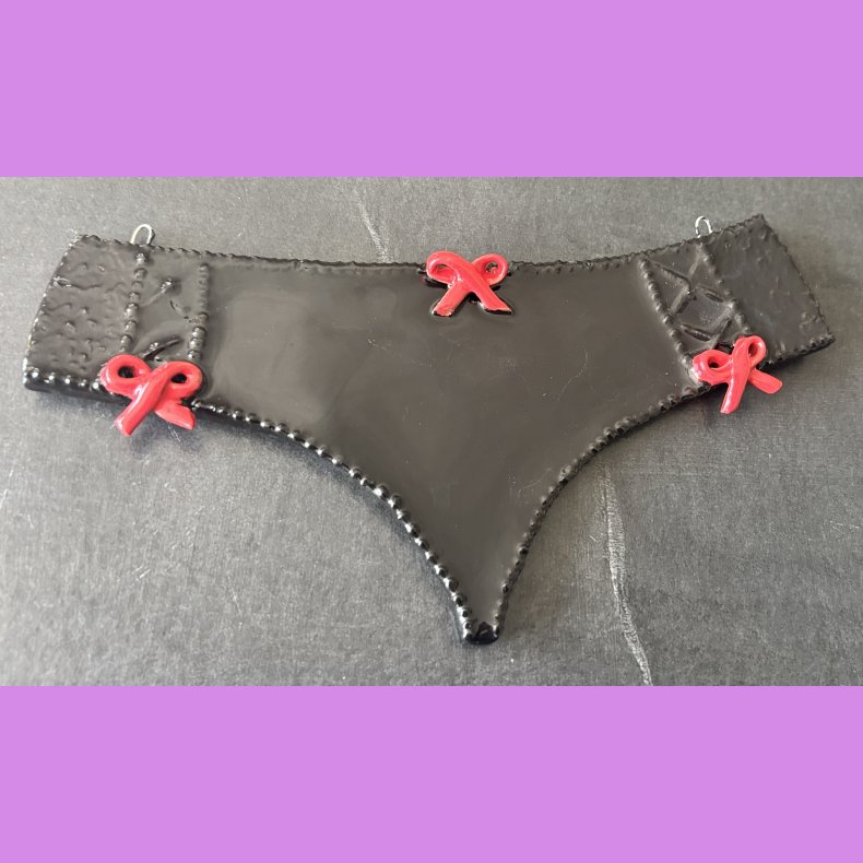 Trusser - Sort med r�de sl�jfer