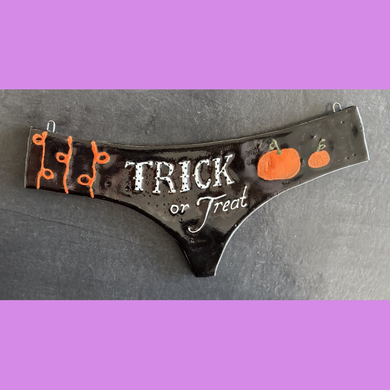 Trusser - Trick or treat 