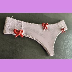 Trusser - Lyselilla med r�de sl�jfer