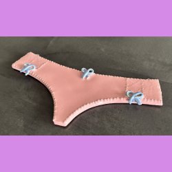 Trusser - Lyser�de med bl� sl�jfer