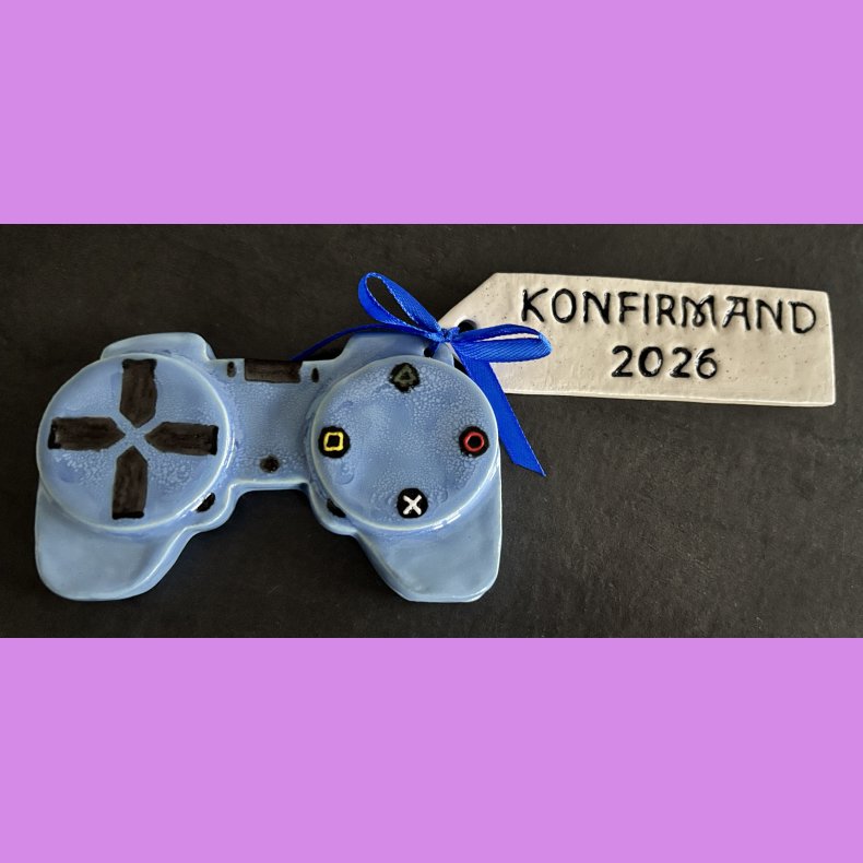 Controller - Bl� med konfirmand skilt