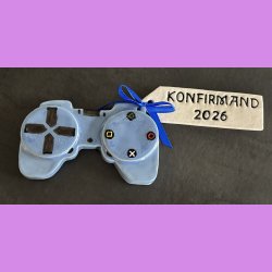 Controller - Bl� med konfirmand skilt