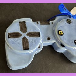 Controller - Bl� med konfirmand skilt