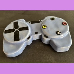 Controller - Lysebl� med plads til sl�jfe eller skilt.