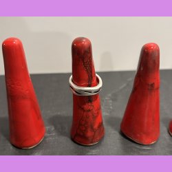 Ring holder rd/ sort