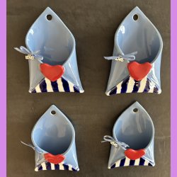 LOVE NOTE kuvert - Bl� med striber - til oph�ng.