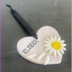 Magurit hjerte ophng - Lyserd