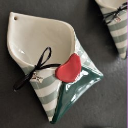  LOVE NOTE kuvert - Gr�n med striber.