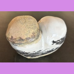 Tilde hjerte nr. 1 - Hvid - sort og krater glasur