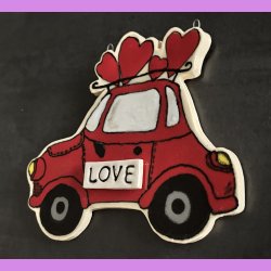  LOVE CAR - R�d med tekst. LOVE. Med oph�ng.