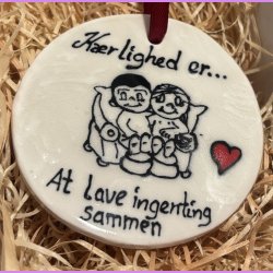 Krlighed er ophng - At lave ingenting sammen