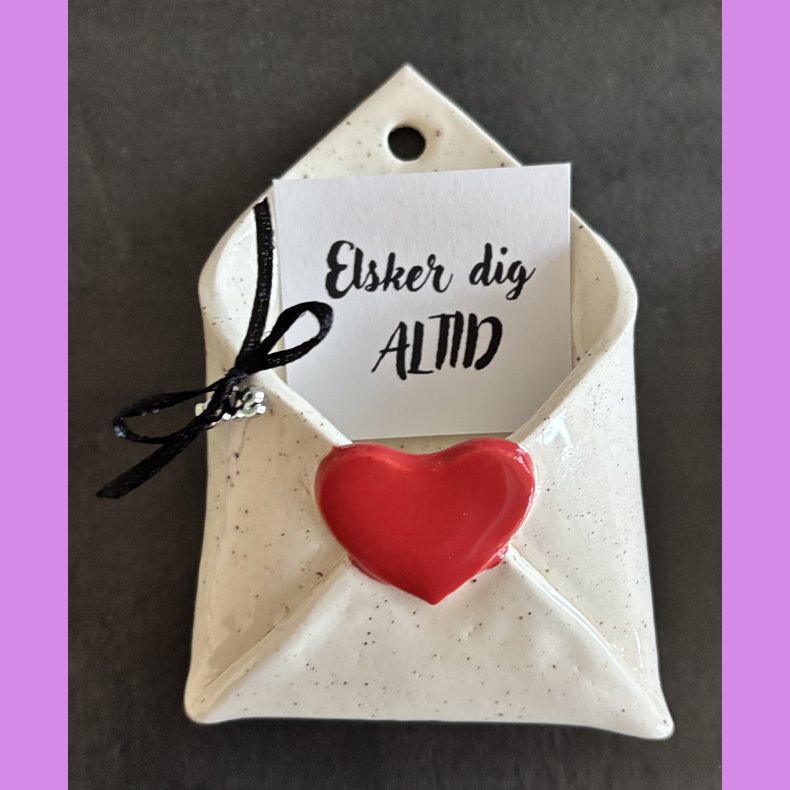 LOVE NOTE kuvert - Hvid med prikker