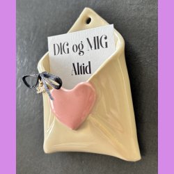 LOVE NOTE kuvert - med lyser�dt hjerte
