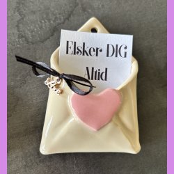 LOVE NOTE kuvert - med lyser�dt hjerte