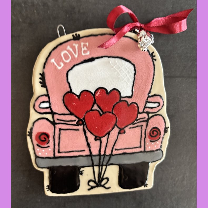 LOVE CAR - Lyser�d med hjerte balloner - til oph�ng.