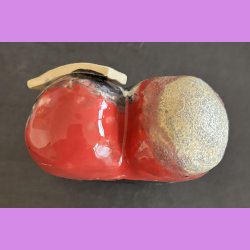 Tilde hjerte nr. 2 - R�d - sort - hvid - gr� og krater glasur