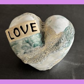 Tilde hjerte nr. 4 - Hvid - lysegr�n og krater glasur.