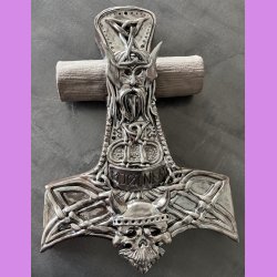Thors hammer Kmpe Mjlner