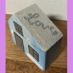 Tr hus - lysebl - nr. 5 - 2 fugle.