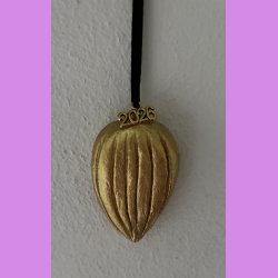 �rets mandel trof� mini med snor- Guld �rstal