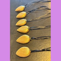 �rets mandel trof� mini med snor- Guld �rstal