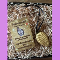 rets mandel trof mini med snor- Guld rstal - Sofie