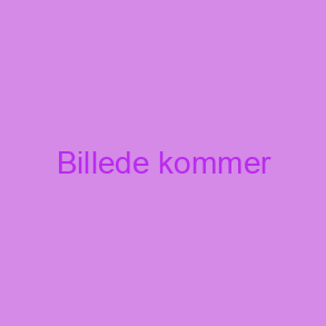 Nissehue med pynt og tekst